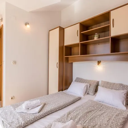 Apartment One Bedroom With Terrace And Sea View A3